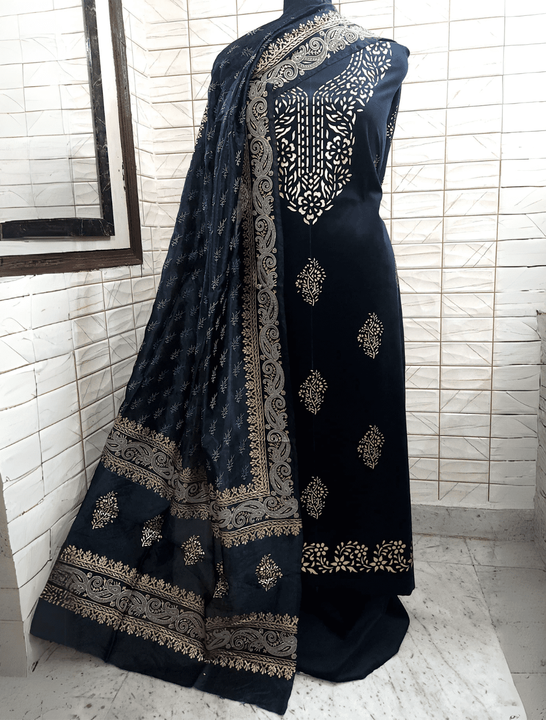 Versatile Velvet Kurta Set with Silk Bottom and Dupatta